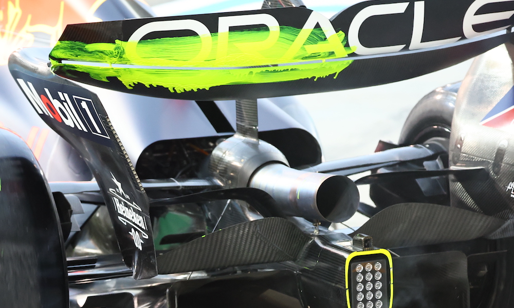 Red Bull RB21 rear wing with flow-vis paint